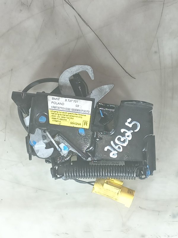 Fecho Capo BMW DIREITO 8737701