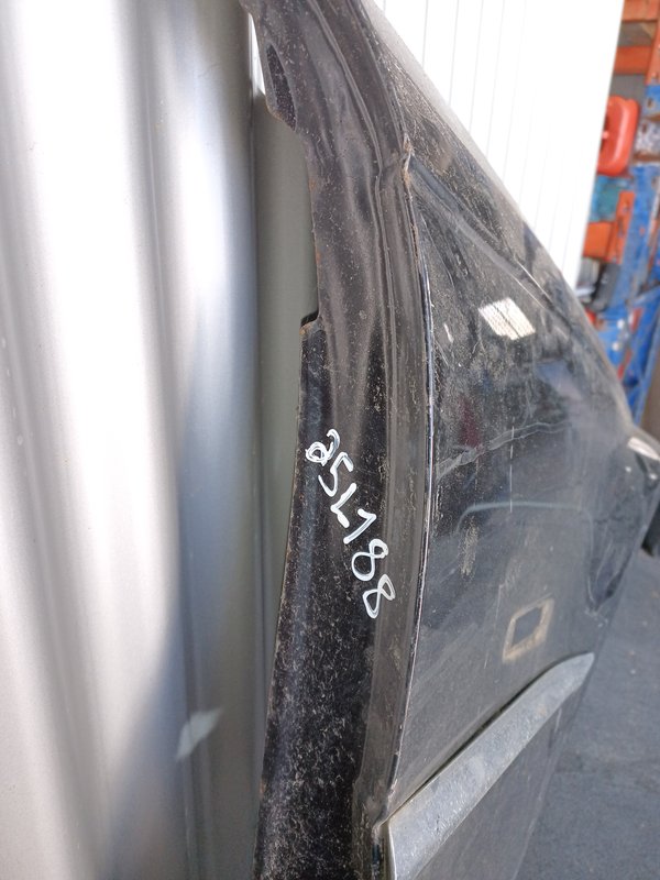 Guarda Lamas BMW Serie 3 E46 Coupe DIREITO Preto