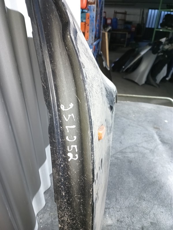Guarda Lamas BMW Serie 3 E46 Compact DIREITO Preto