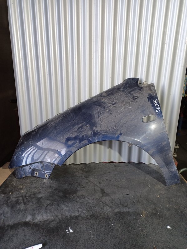 Guarda Lamas VW Polo 9N MK4 ESQUERDO Azul Escuro 9N2