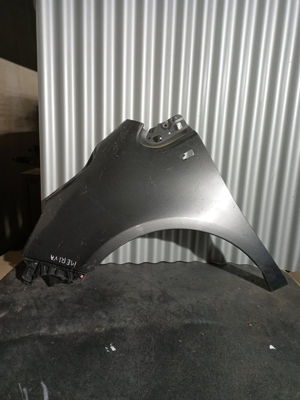 Guarda Lamas Opel Meriva B ESQUERDO Cinzento