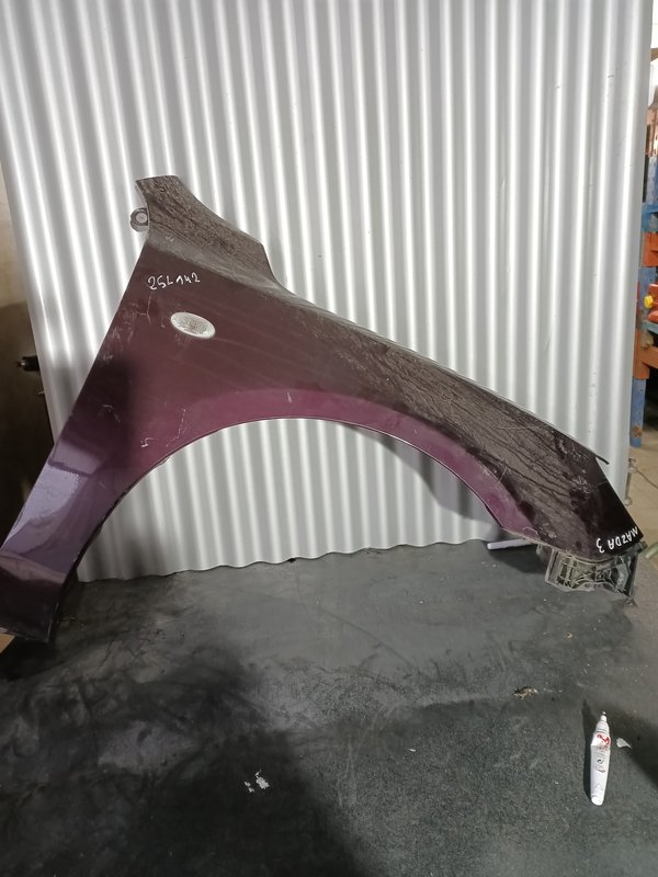 Guarda Lamas Mazda 3 BK MK1 DIREITO Roxo