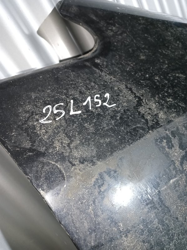 Guarda Lamas VW Golf V Plus DIREITO Preto