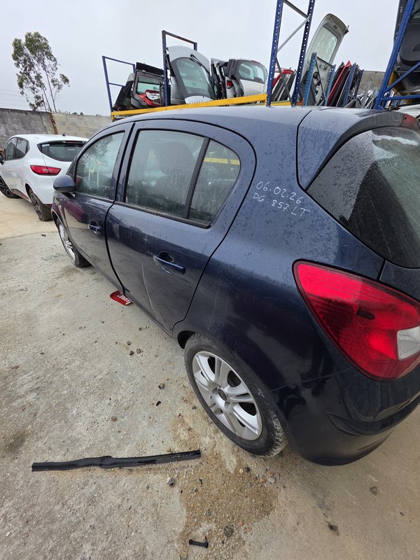 Conjunto Lateral Esquerdo Opel Corsa D AZUL