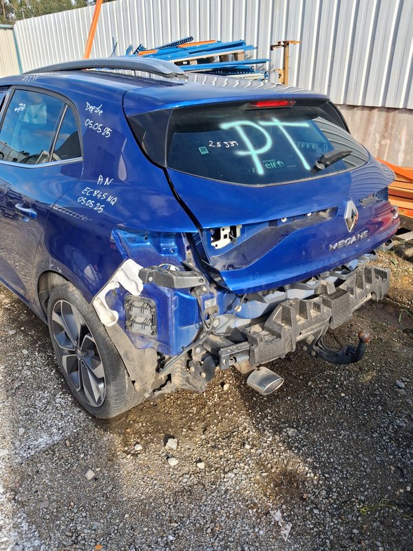 Traseira Renault Megane IV