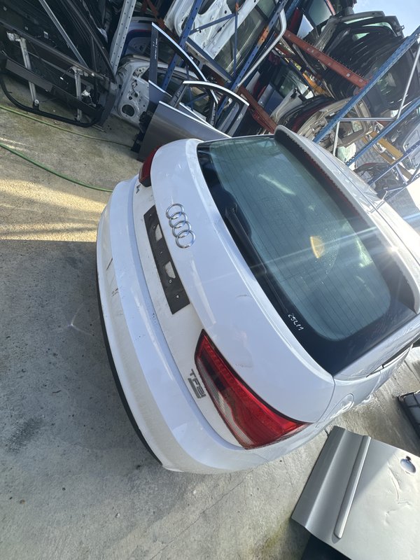 Traseira Audi A1