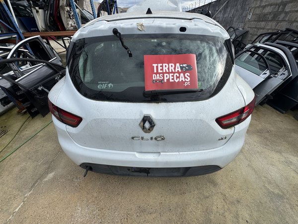 Traseira Renault Clio IV