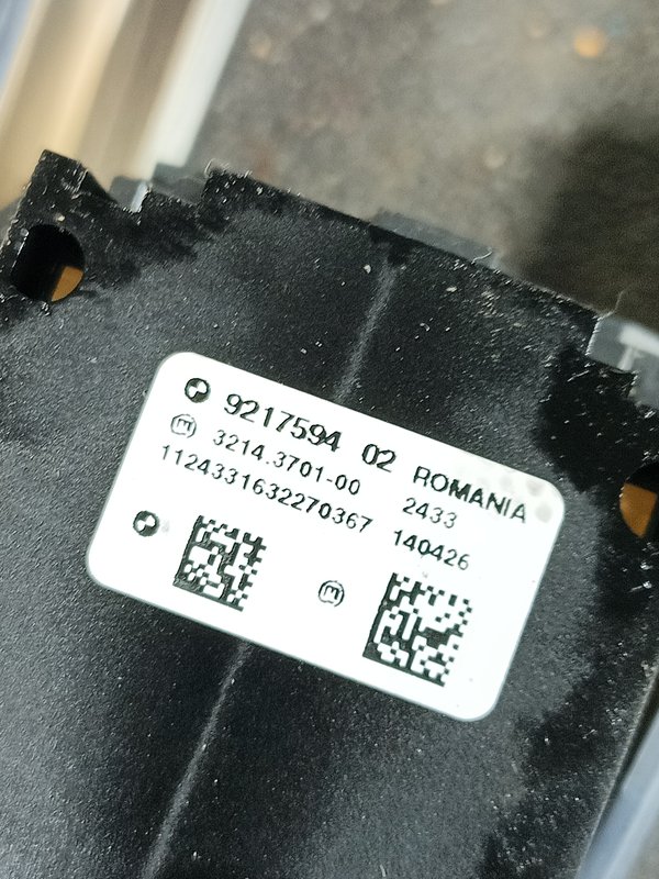 Botao BMW S5 F11 5R PRETA 921759402