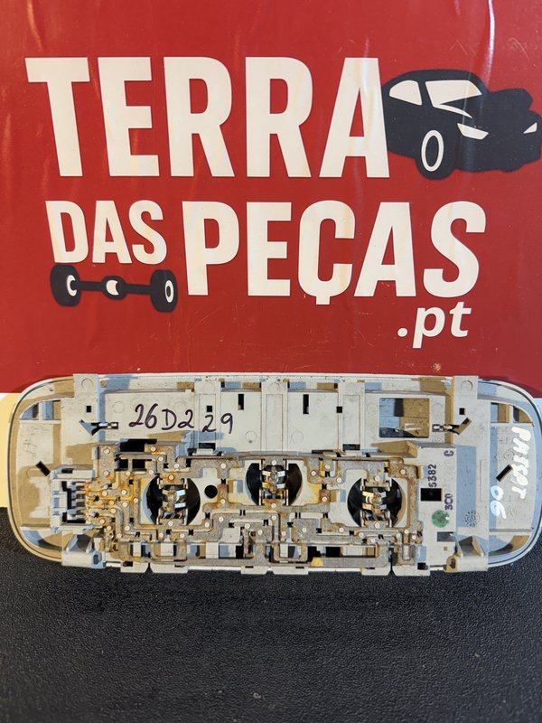 Plafonier VW Passat B6 3C0947291C
