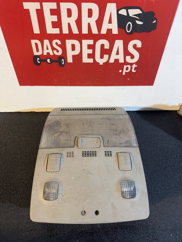 Plafonier Audi A4 B6 8E0947135E