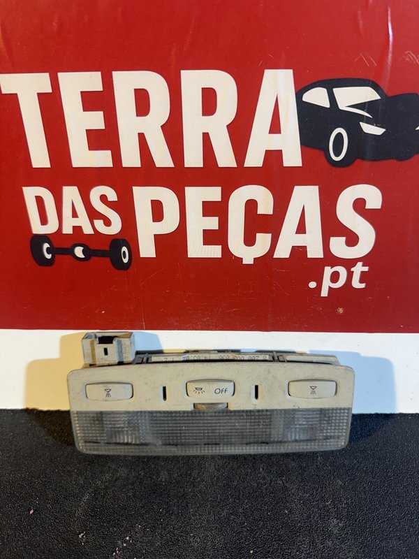 Plafonier Renault Laguna II 8200033829