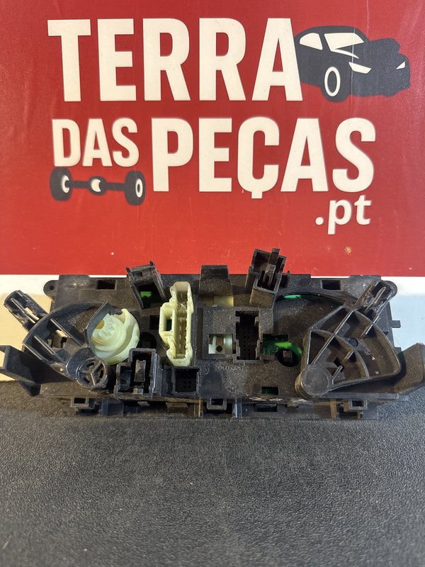 Botao de Sofagem Peugeot 207 69910013