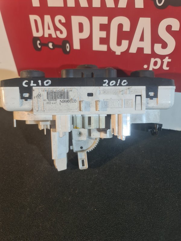 Botao de Sofagem Renault Clio III 030966N