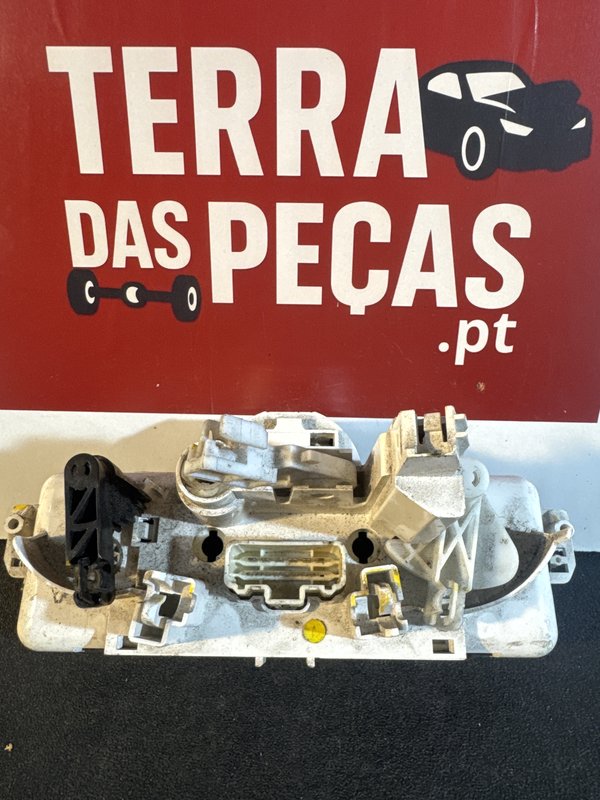 Botao de Sofagem Renault Clio III 030967W