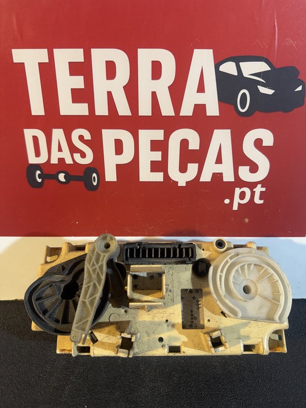 Botao de Sofagem Opel Astra G 52475624