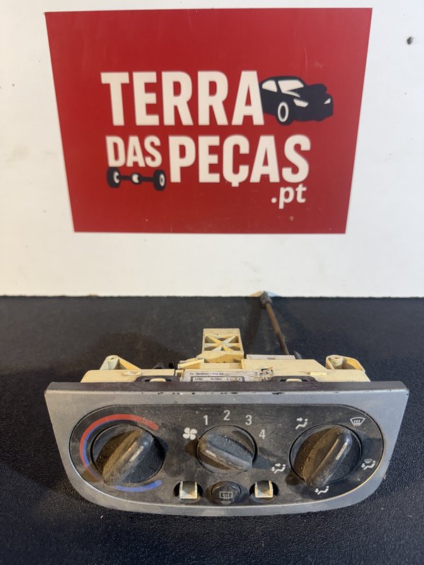 Botao de Sofagem Opel Corsa C 031110H