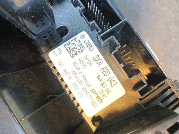 Climatronic AUDI 8XA820043