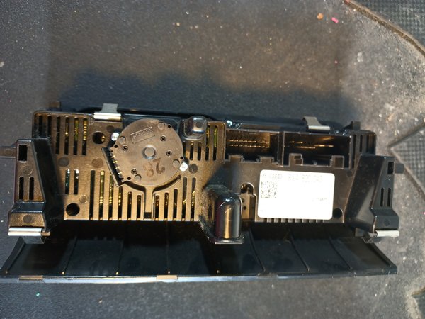 Climatronic AUDI 8XA820043