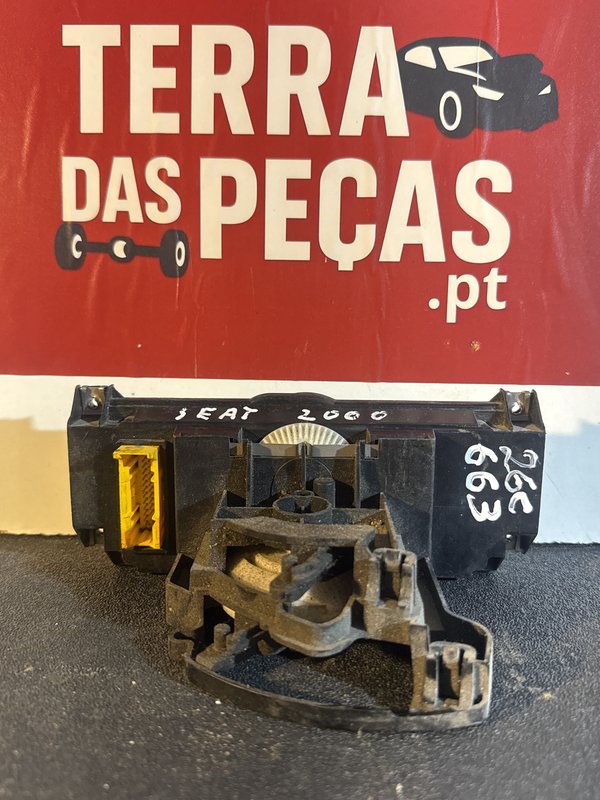 Botao de Sofagem Seat Ibiza 6k2 6K0819045C