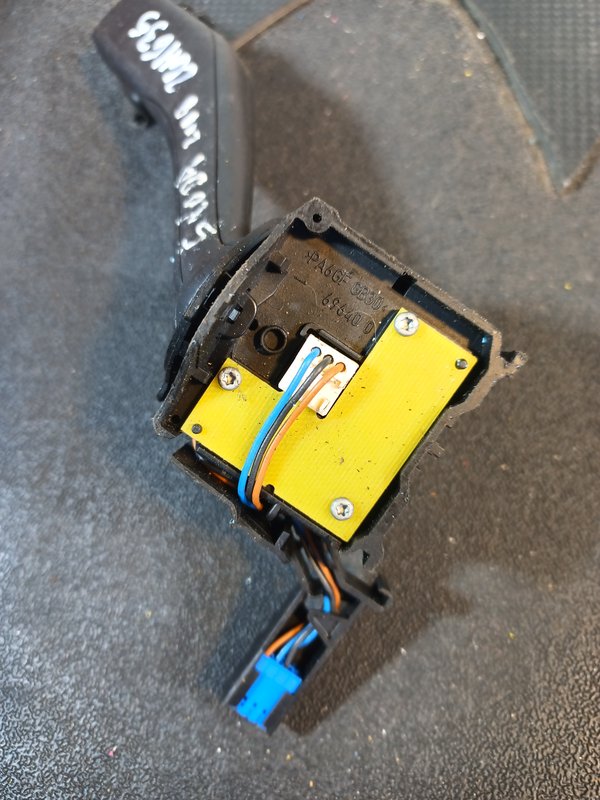 Comutador Manetes Piscas Escovas Grupo VAG 1K0953519A QC2