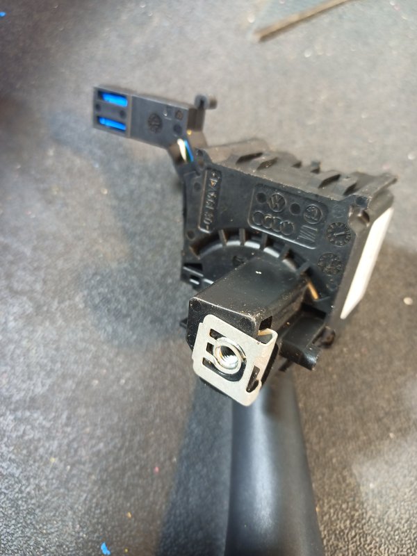 Comutador Manetes Piscas Escovas Grupo VAG 1K0953519 QC2