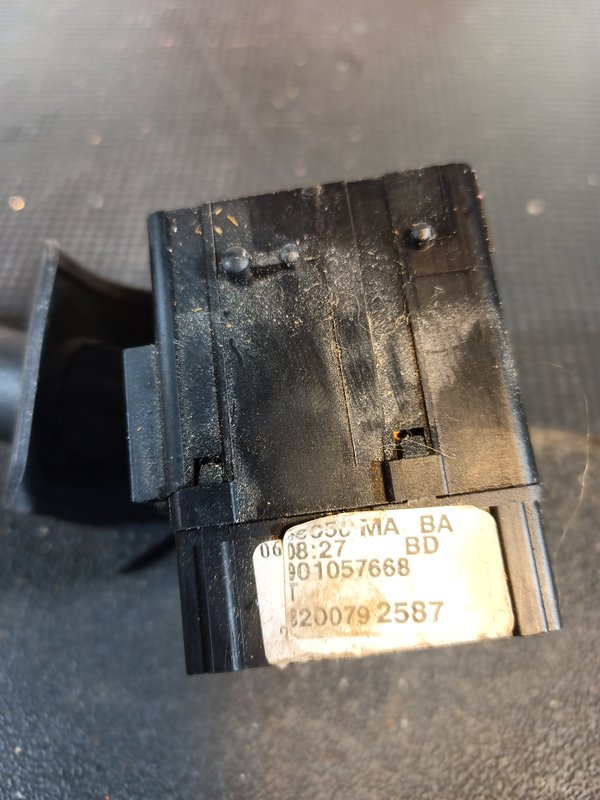 Comutador Manetes (Piscas e Escovas) Grupo Renault 901057668