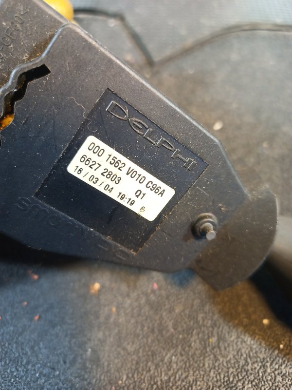 Comutador Manetes Piscas Escovas SMART 0001562V010C96A