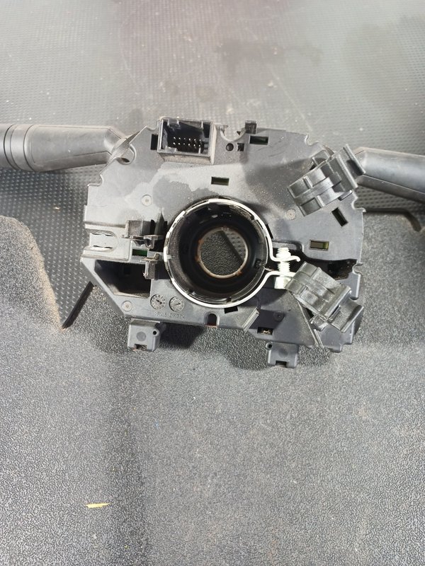 Comutador Manetes Piscas Escovas FIAT FIORINO 86261000