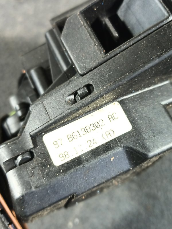 Comutador Manetes Piscas Escovas FORD 97BG13B302AC