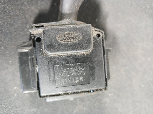 Comutador Manetes Piscas Escovas FORD 17D9403