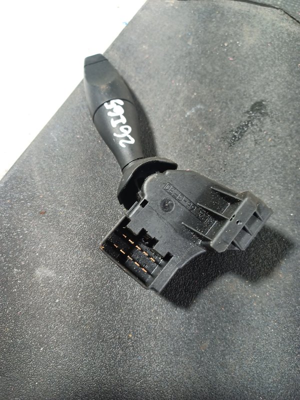 Comutador Manetes Piscas Escovas FORD 2S6117A553AA