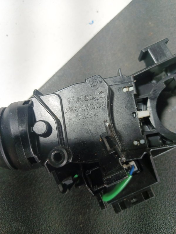 Comutador Manetes Piscas Escovas TOYOTA 17J085