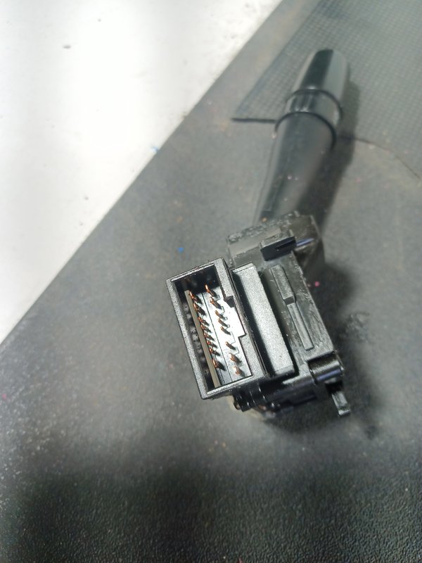 Comutador Manetes Piscas Escovas HYUNDAI P601W03330