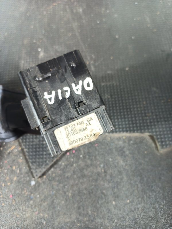 Comutador Manetes Piscas Escovas DACIA DUSTER 901057666