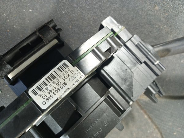 Comutador Manetes Piscas Escovas AUDI A4 8E0953549Q