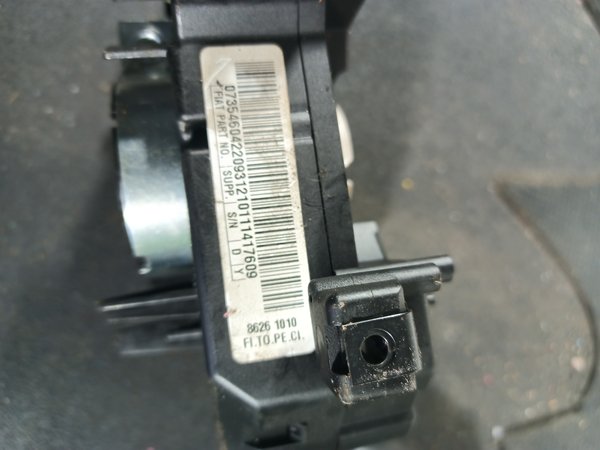 Comutador Manetes Piscas Escovas CITROEN NEMO 86261010