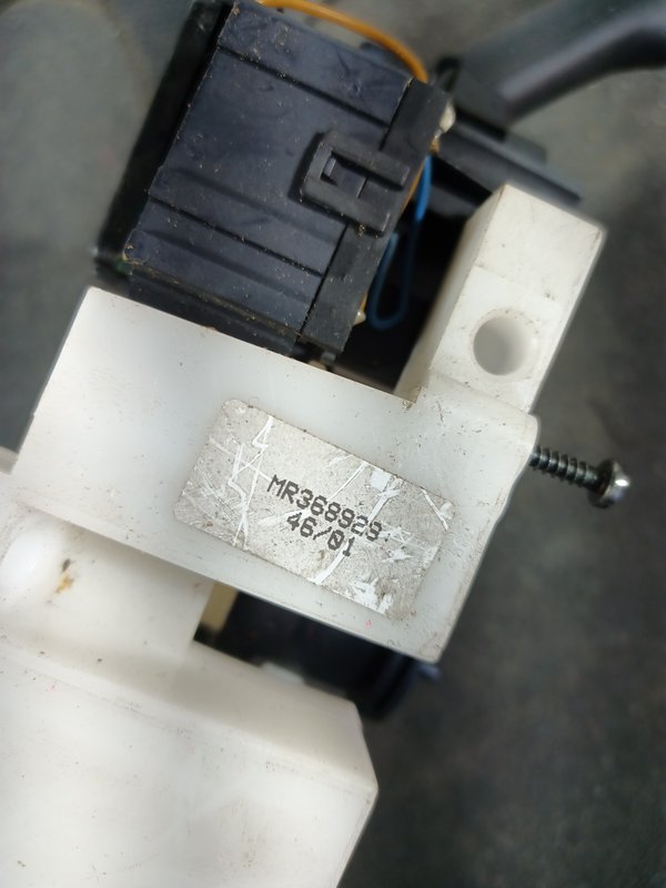 Comutador Manetes Piscas Escovas MITSUBISHI MR368928