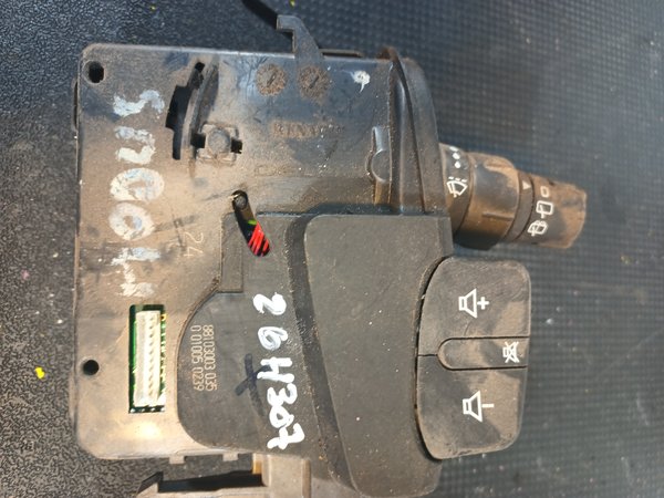 Comutador Manetes (Piscas e Escovas) RENAULT 88103003035