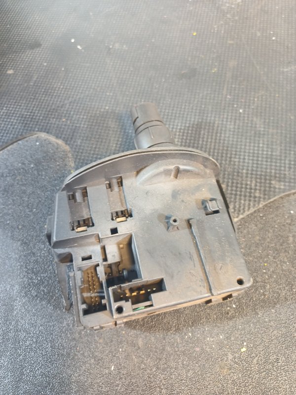 Comutador Manetes (Piscas e Escovas) RENAULT 88103009119