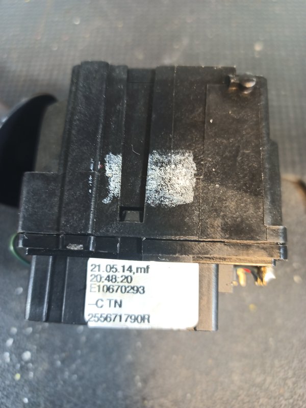 Comutador Manetes (Piscas e Escovas) RENAULT E10670293