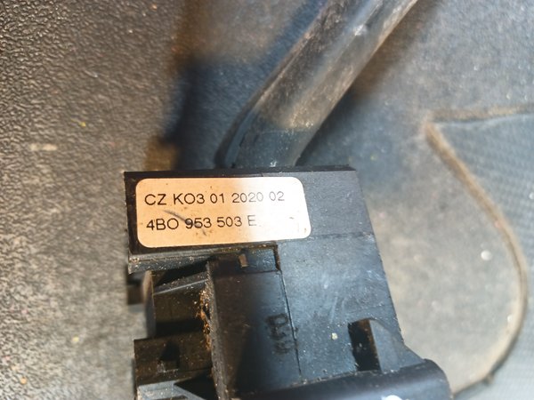 Comutador Manetes Piscas Escovas Grupo VAG 4B0953503E