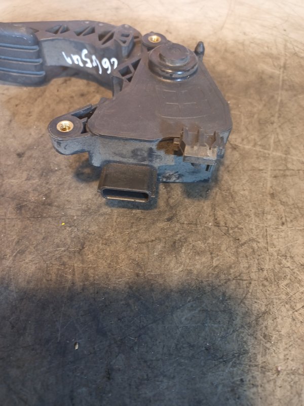 Pedal Acelerador Renault Megane III 1.5 DCI 180020022R