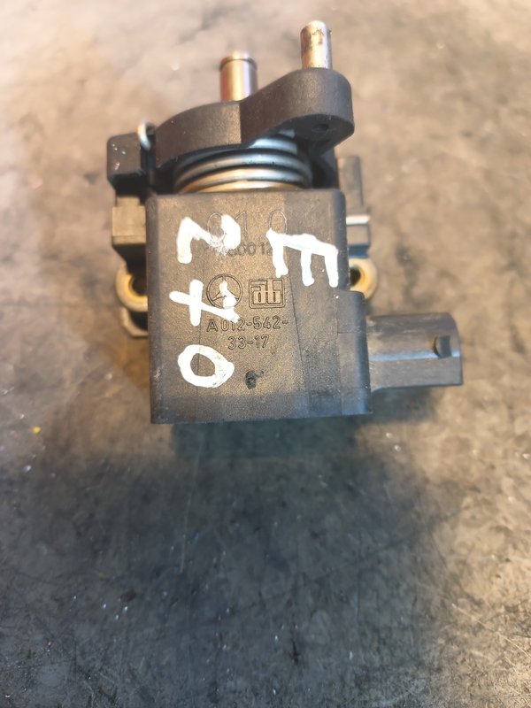 Potenciometro MERCEDES W211 2.7 CDI A0125423317
