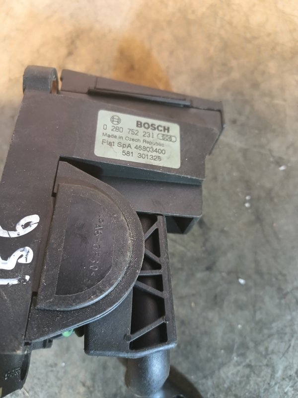 Pedal Acelerador FIAT 46803400
