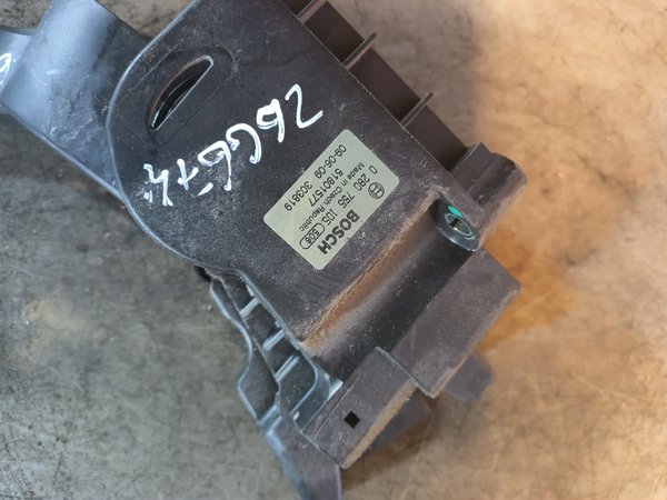 Pedal Acelerador Peugeot Bipper 51801577
