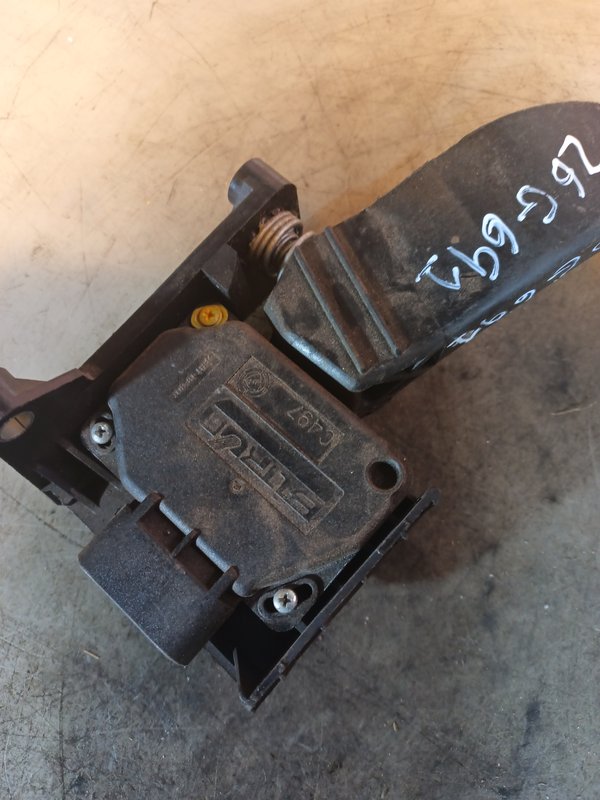 Pedal Acelerador FIAT 500 005205409400B