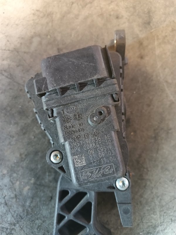 Pedal Acelerador FORD C-Max I 4M519F836AE