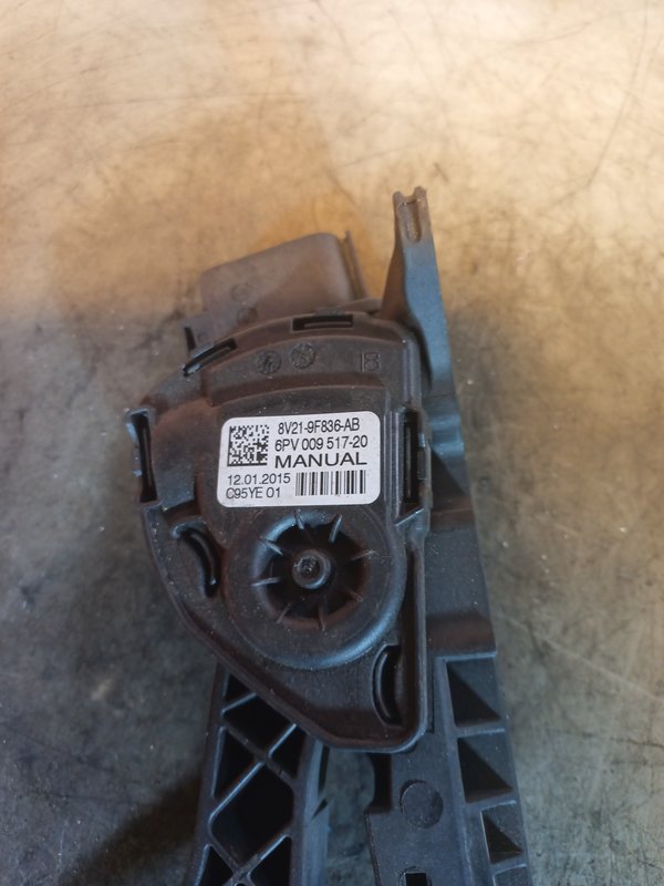 Pedal Acelerador FORD FIESTA VI 1.4 TDCI 8V219F836AB