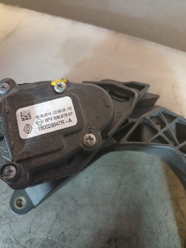 Pedal Acelerador RENAULT 180029347RA