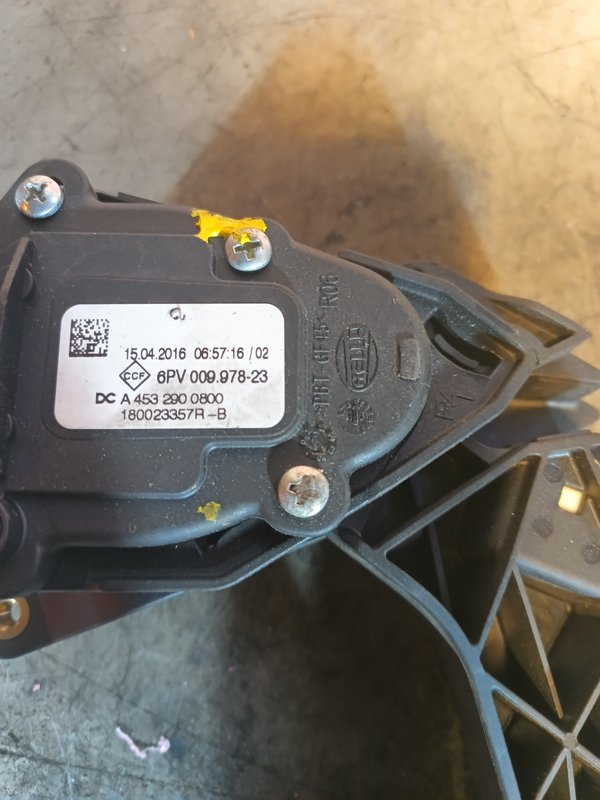 Pedal Acelerador RENAULT 180023357RB